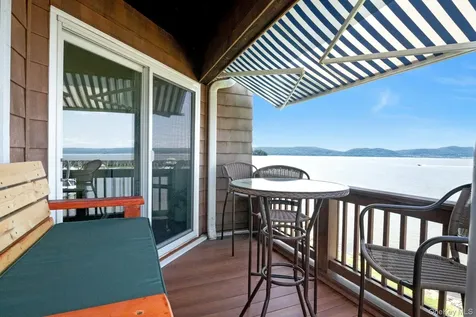 308 Half Moon Bay Drive Croton-on-hudson NY 10520