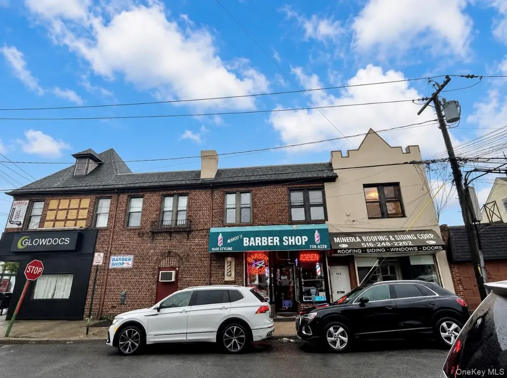 266 Jericho Turnpike Mineola NY 11501