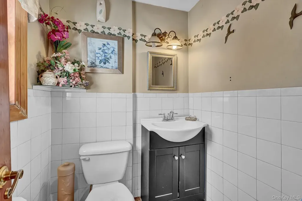 17 Shonnard Avenue Freeport NY 11520