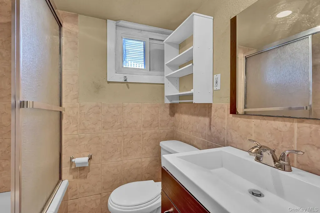 17 Shonnard Avenue Freeport NY 11520