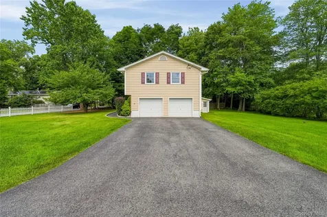 181 Montross Road Yorktown Heights NY 10598