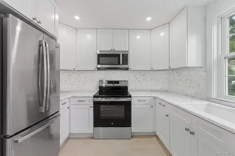 6 North Street Katonah NY 10536