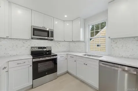 6 North Street Katonah NY 10536