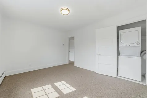 6 North Street Katonah NY 10536