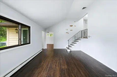 63 Waterbury Parkway Cortlandt Manor NY 10567