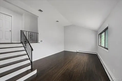 63 Waterbury Parkway Cortlandt Manor NY 10567