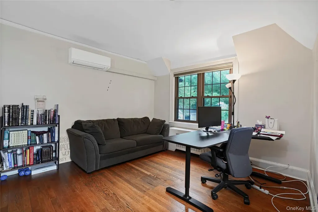 8 Ritchey Place White Plains NY 10605