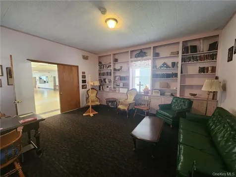 4408 Albany Post Road Hyde Park NY 12538
