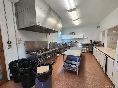 4408 Albany Post Road Hyde Park NY 12538