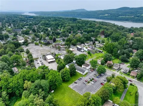 4408 Albany Post Road Hyde Park NY 12538