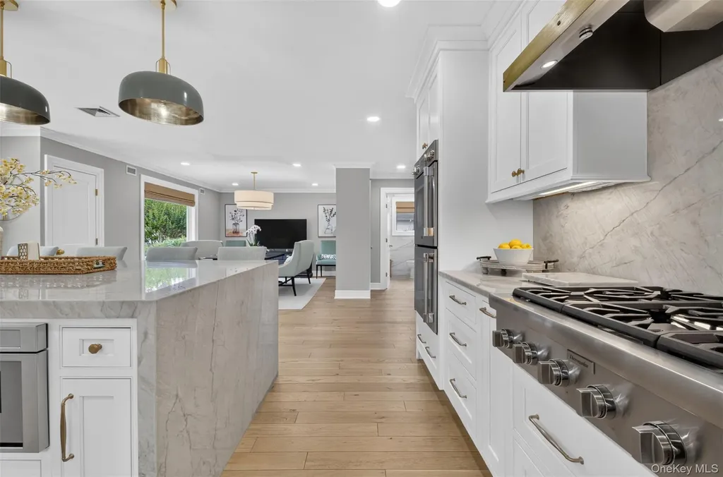 1755 Grand Avenue Merrick NY 11566