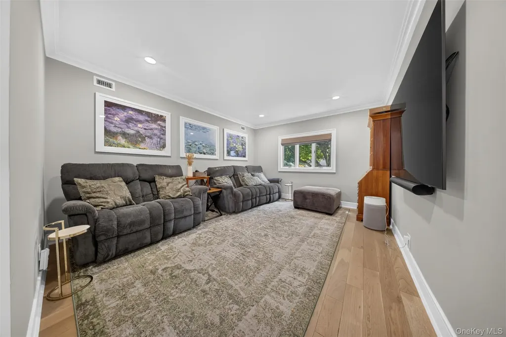 1755 Grand Avenue Merrick NY 11566