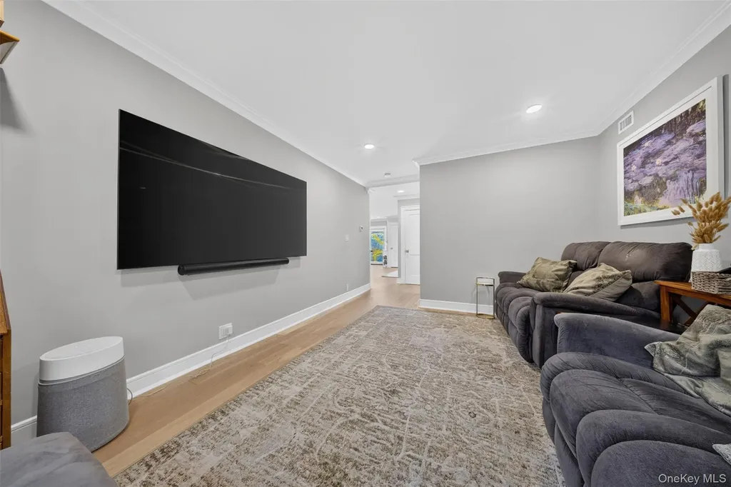 1755 Grand Avenue Merrick NY 11566