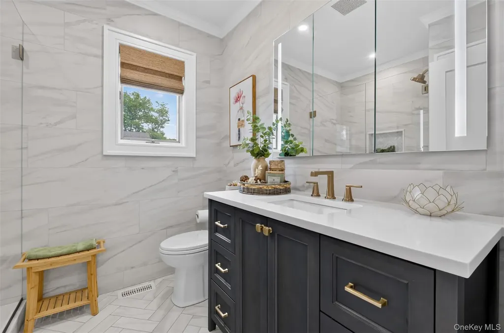 1755 Grand Avenue Merrick NY 11566