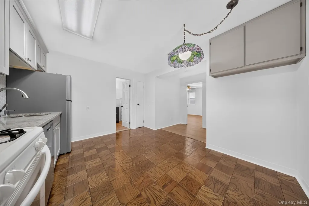 1755 Grand Avenue Merrick NY 11566