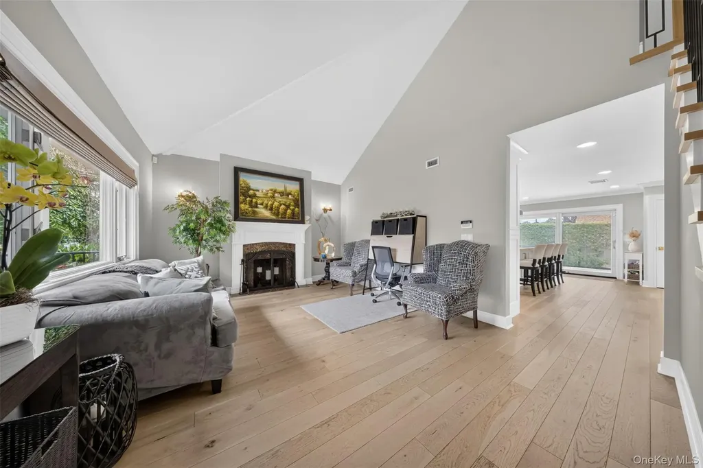 1755 Grand Avenue Merrick NY 11566