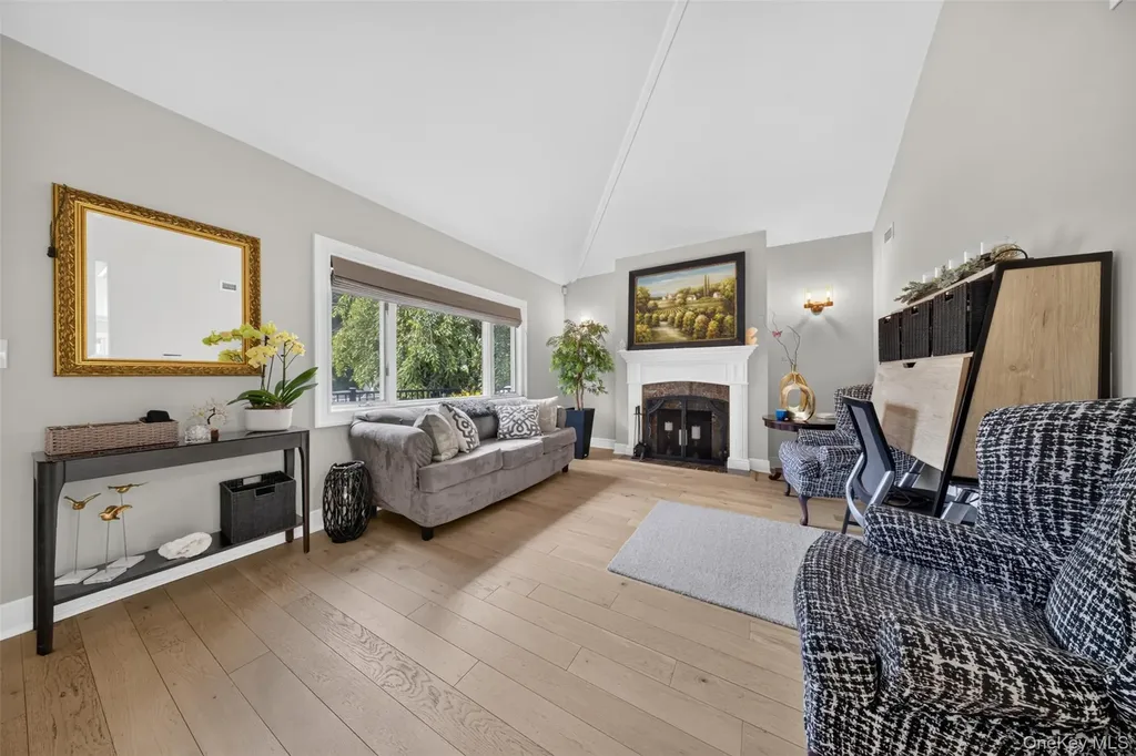 1755 Grand Avenue Merrick NY 11566