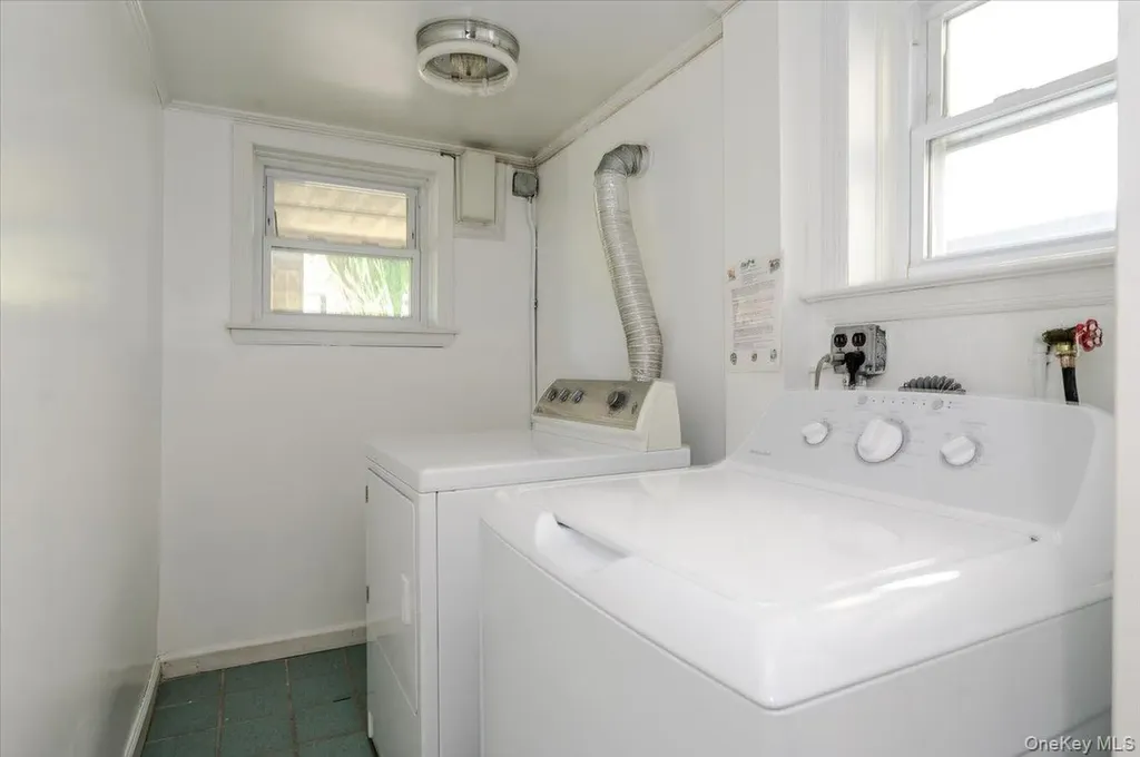 1827 Hering Avenue Bronx NY 10461