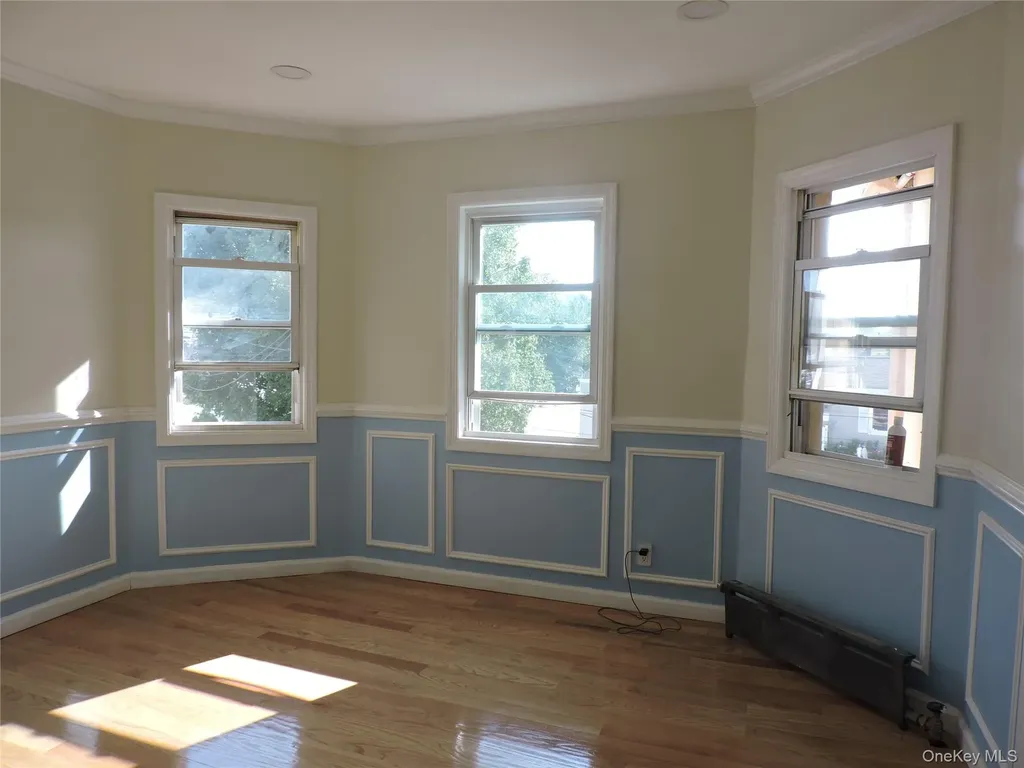 47 Hillside Avenue Freeport NY 11520