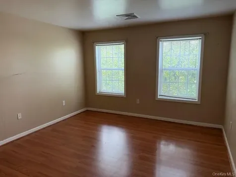7 Pond Street Poughkeepsie NY 12603