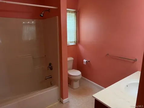 7 Pond Street Poughkeepsie NY 12603