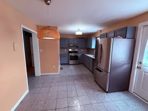 7 Pond Street Poughkeepsie NY 12603