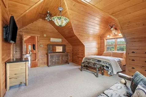 91 Crawford Road Barryville NY 12719