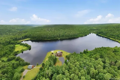 91 Crawford Road Barryville NY 12719