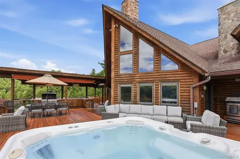 91 Crawford Road Barryville NY 12719