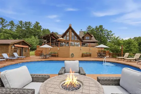 91 Crawford Road Barryville NY 12719