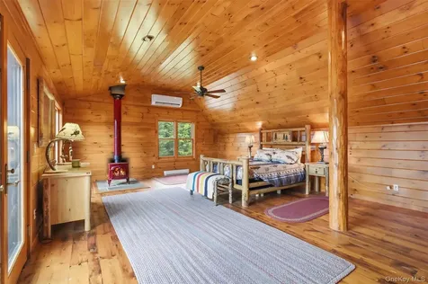 91 Crawford Road Barryville NY 12719