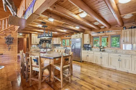 91 Crawford Road Barryville NY 12719