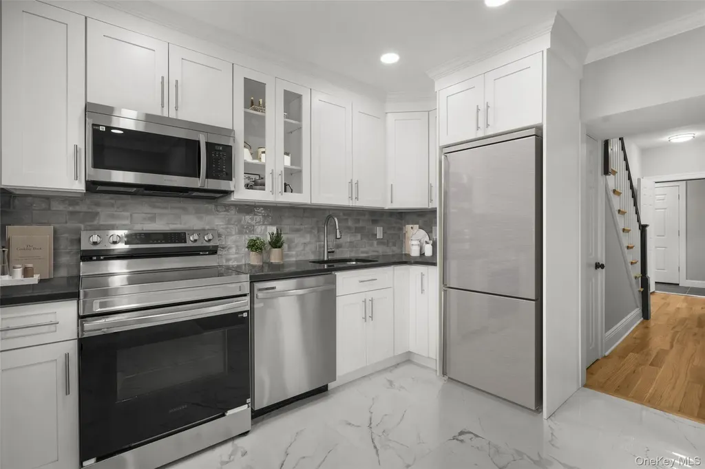 75 Waller Avenue White Plains NY 10605