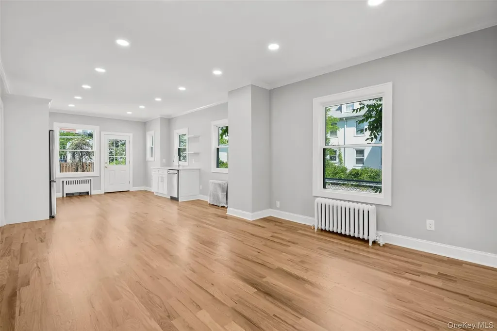 75 Waller Avenue White Plains NY 10605