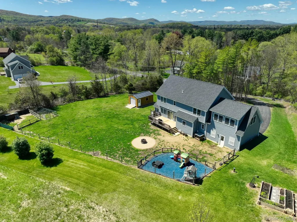 83 Lime Ridge Road Poughquag NY 12570