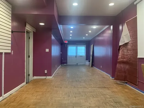 10 Willowdale Avenue Port Washington NY 11050