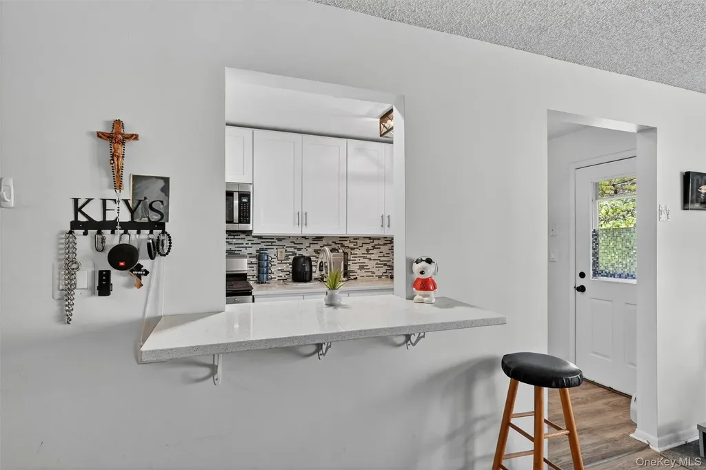 6 Linda Court Nanuet NY 10954