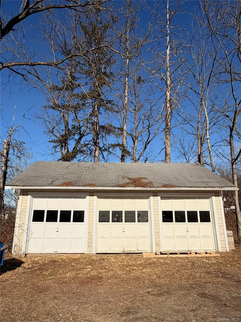 67 Old Albany Post Road Rhinebeck NY 12572