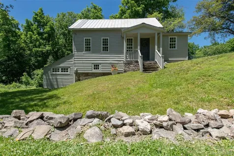 275 Pitts Road Chatham NY 12136