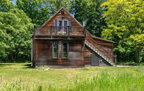 275 Pitts Road Chatham NY 12136
