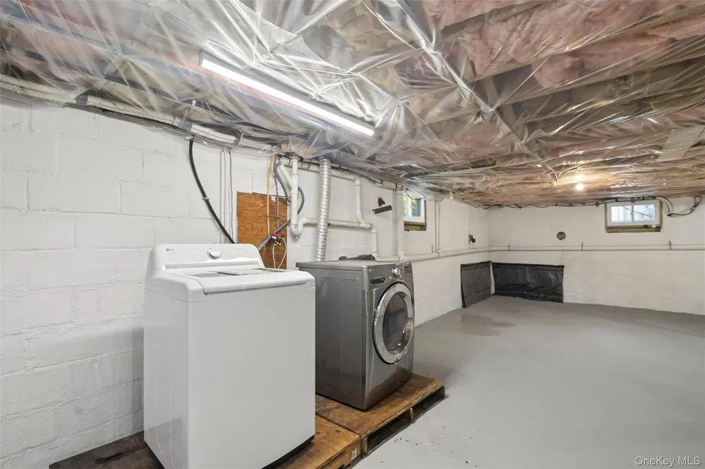 258 Route 25a Wading River NY 11792