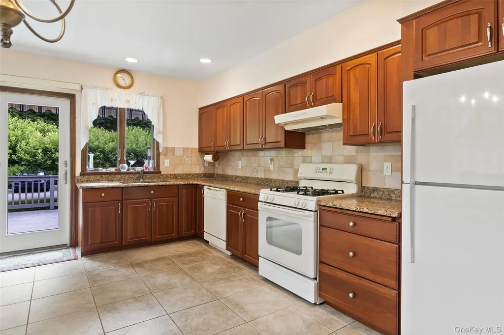 51 Grove Street Mount Kisco NY 10549