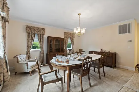 51 Grove Street Mount Kisco NY 10549