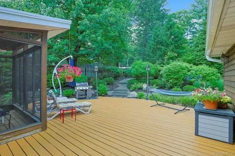 185 N Lincoln Street Pearl River NY 10965