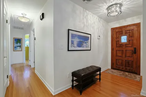 185 N Lincoln Street Pearl River NY 10965