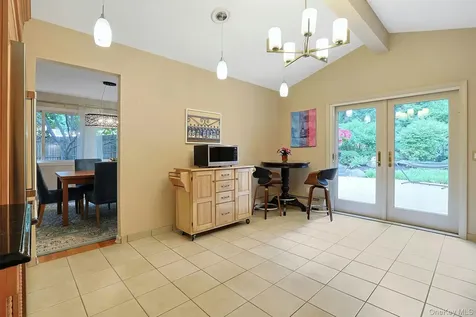 185 N Lincoln Street Pearl River NY 10965