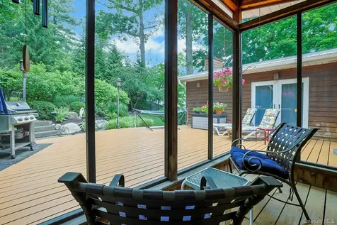 185 N Lincoln Street Pearl River NY 10965