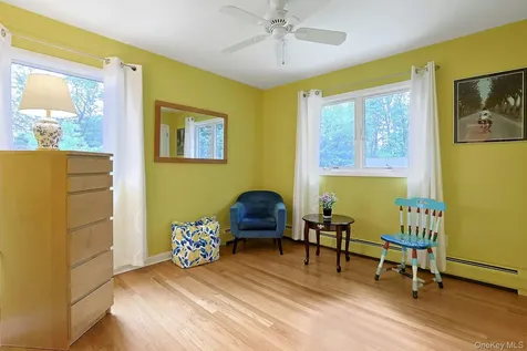 185 N Lincoln Street Pearl River NY 10965