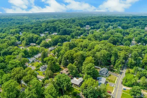 185 N Lincoln Street Pearl River NY 10965