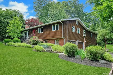 185 N Lincoln Street Pearl River NY 10965